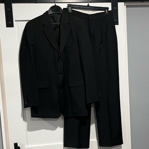 Perry Ellis Boys size 20 Classic Black Suit Set